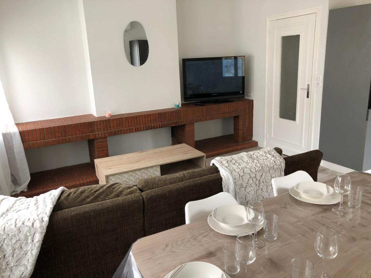 Appartement Cosy Et Lumineux Caussens Екстериор снимка