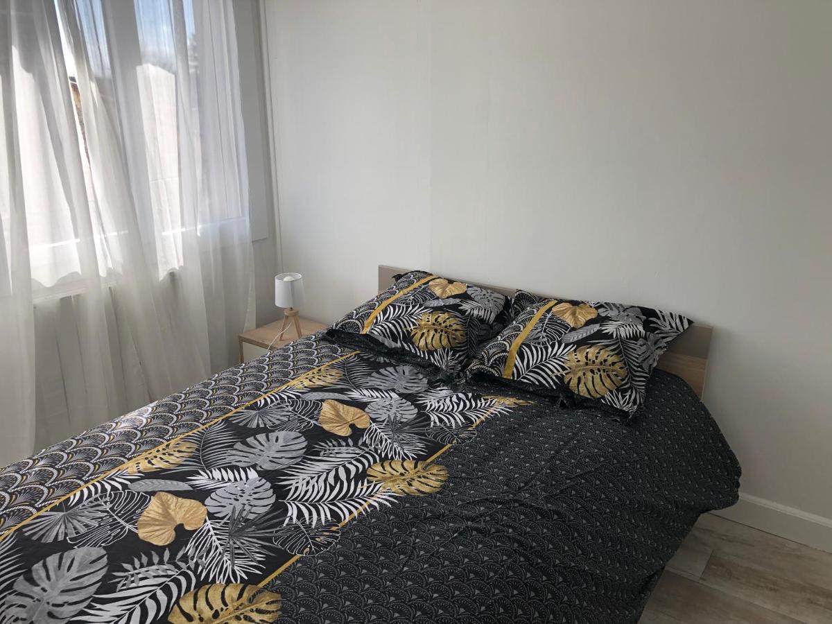 Appartement Cosy Et Lumineux Caussens Екстериор снимка